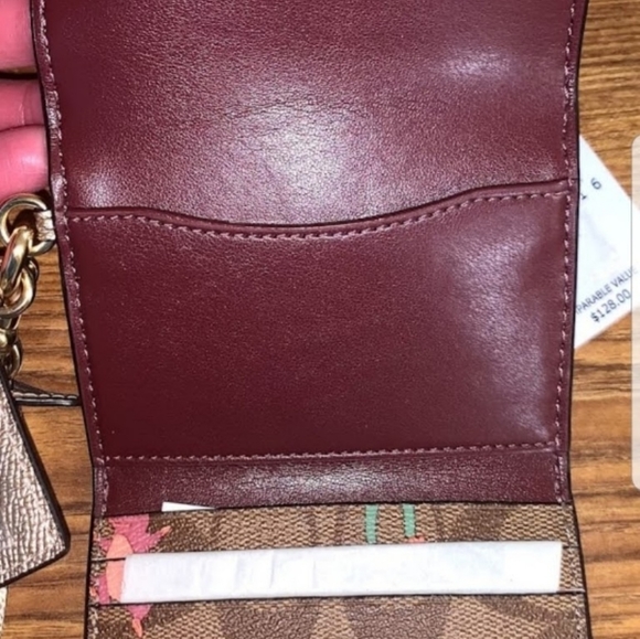 Coach Wallet - Picture 5 of 6